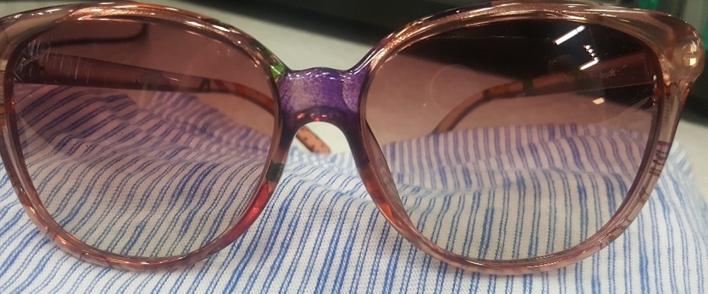 Authentic Gucci sunglasses